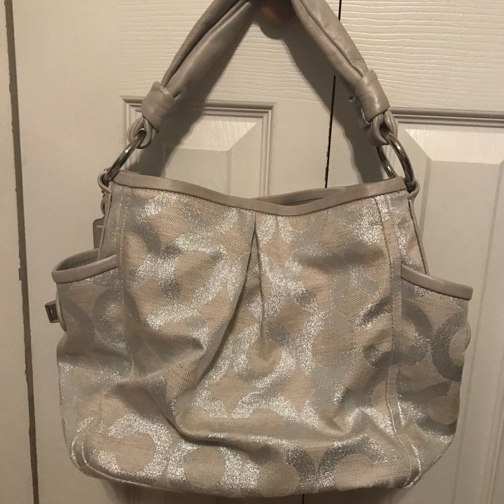 Coach Signature Jacquard Purse Cream, Grey, Silver